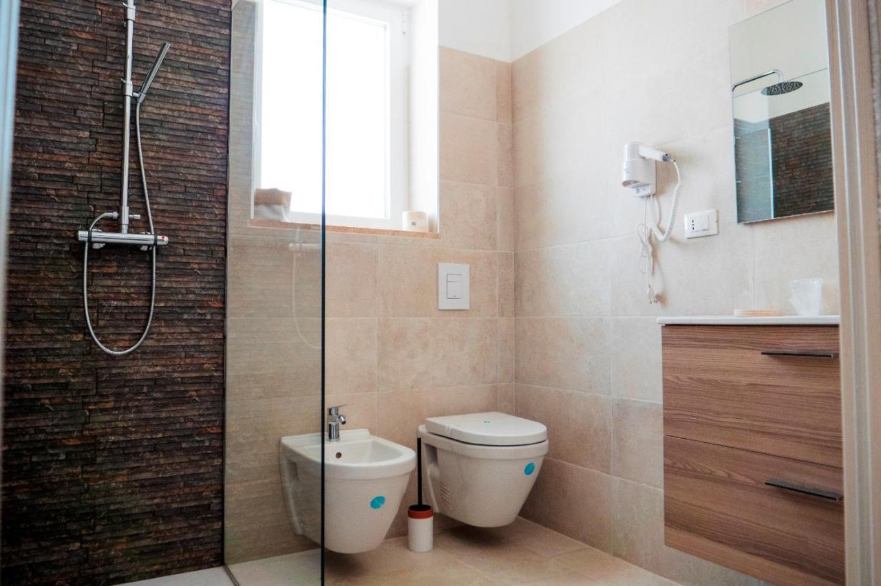 B&B A Un Passo Dal Mare 托雷坎内 外观 照片
