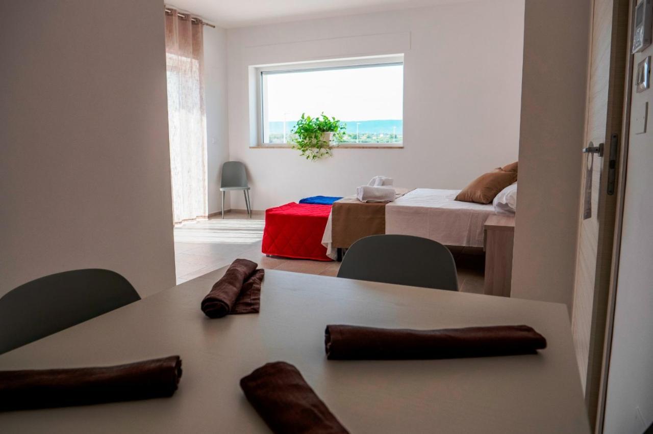 B&B A Un Passo Dal Mare 托雷坎内 外观 照片