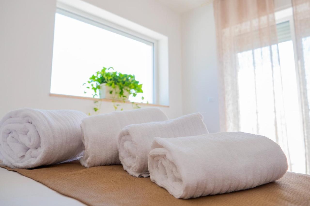 B&B A Un Passo Dal Mare 托雷坎内 外观 照片